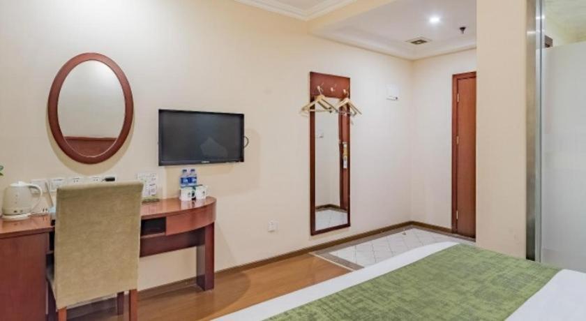 Greentree Inn Beijing East Yizhuang District Second Kechuang Street Express Hotel Экстерьер фото