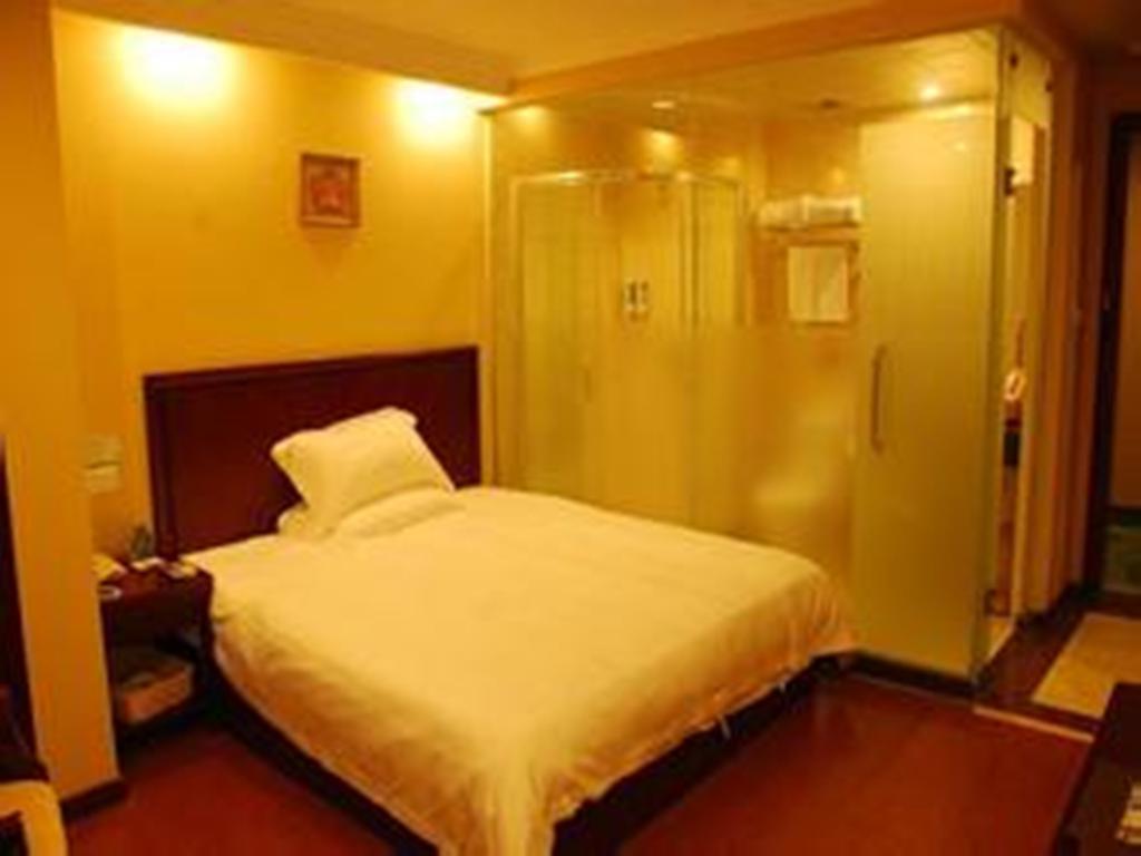 Greentree Inn Beijing East Yizhuang District Second Kechuang Street Express Hotel Номер фото